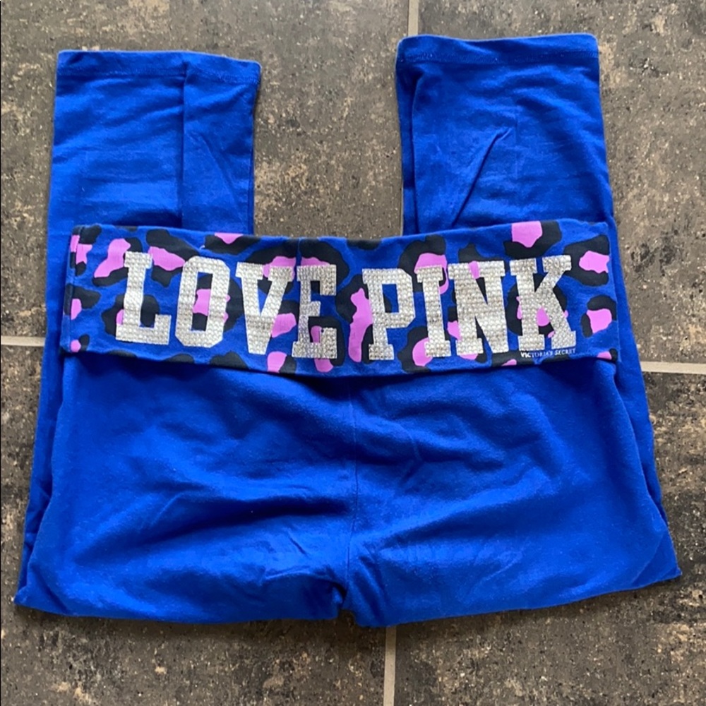 Victoria secret Pink cropped yoga pants